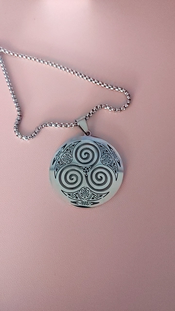 Goddess Pendant